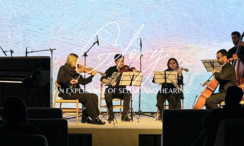 «Glory – تجربه‌ای از دیدن و شنیدن»